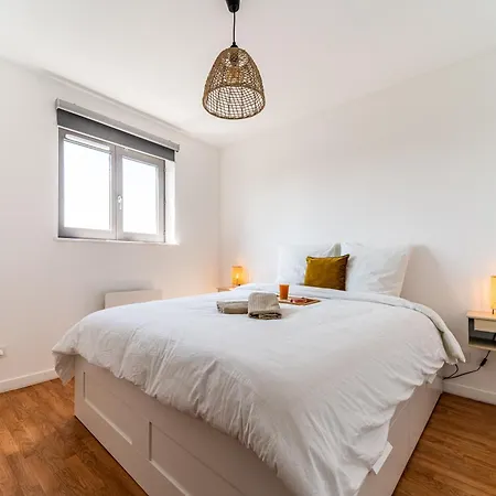 Le Saint-jean - Hypercentre - Parking Prive - 1 A 6 Personnes - Wifi * Roubaix