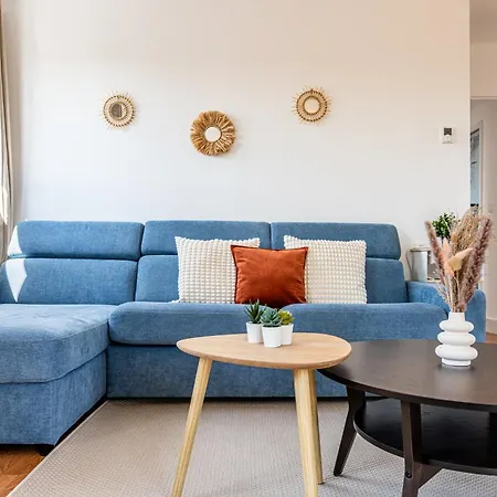 Apartment Le Saint-jean - Hypercentre - Parking Prive - 1 A 6 Personnes - Wifi