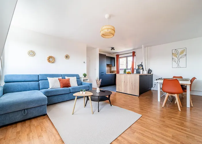 Le Saint-jean - Hypercentre - Parking Prive - 1 A 6 Personnes - Wifi Apartment