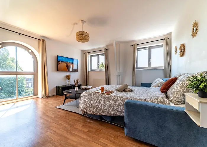 Le Saint-jean - Hypercentre - Parking Prive - 1 A 6 Personnes - Wifi Apartment Roubaix